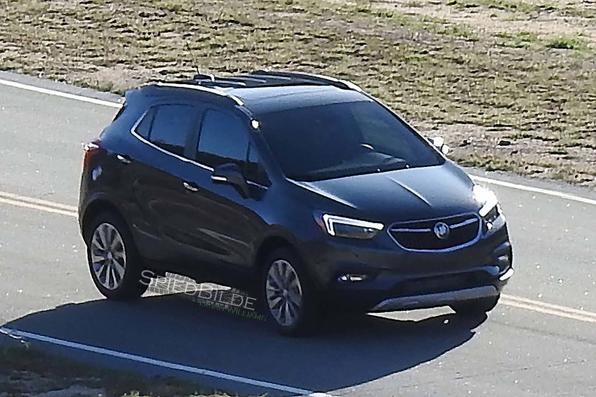 2017 buick encore front
