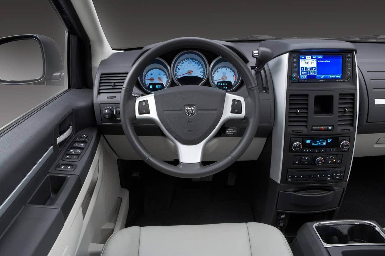 2010 Dodge Grand Caravan interior