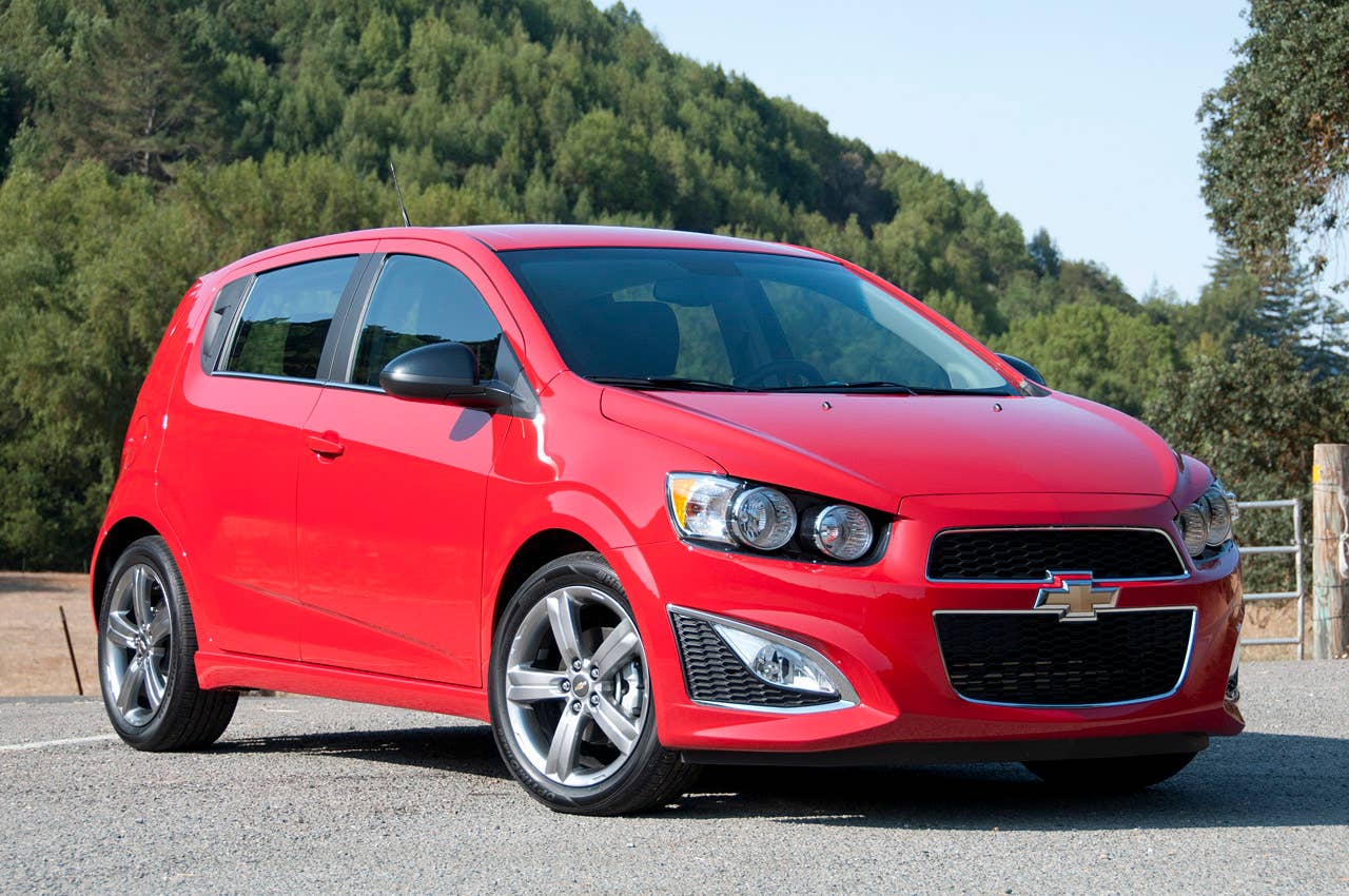 2013 Chevrolet Sonic RS front 3/4 view
