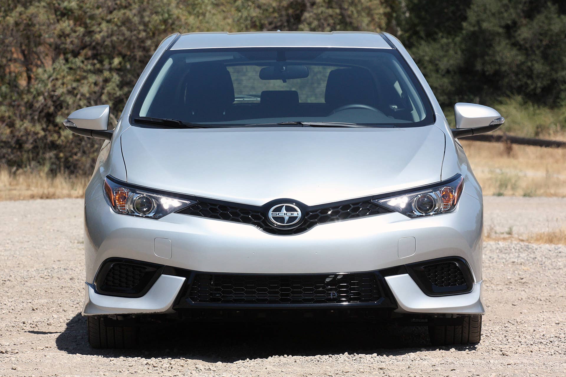 2016 Scion iM front view