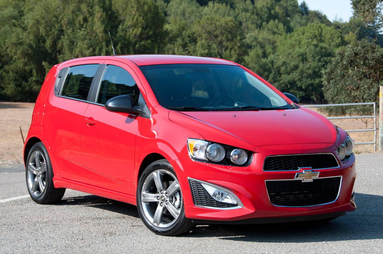 2013 Chevrolet Sonic RS front 3/4 view