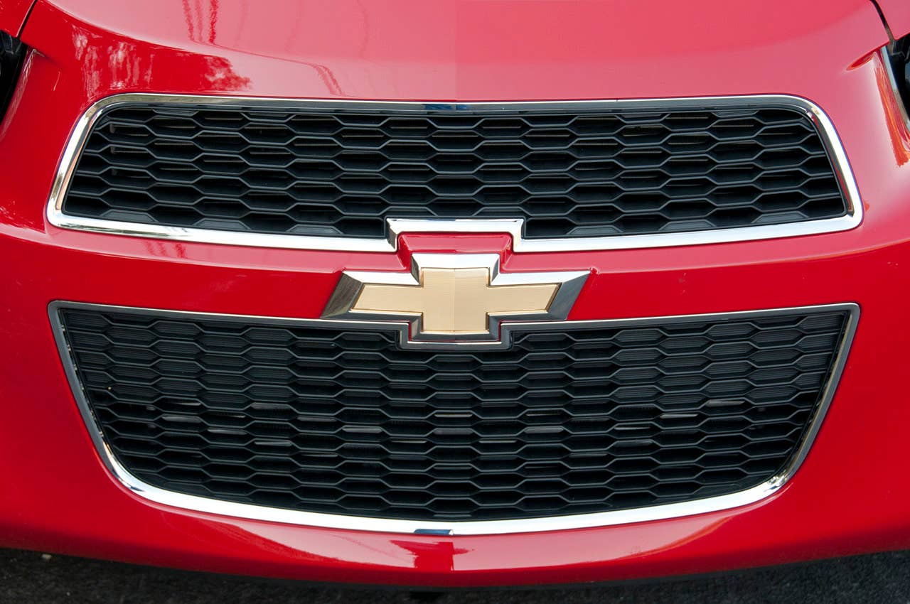 2013 Chevrolet Sonic RS grille