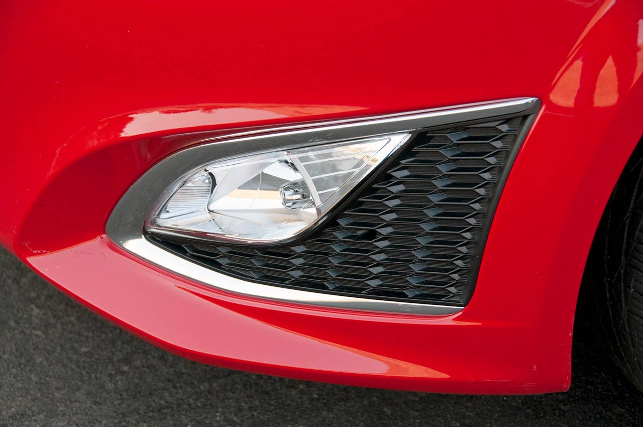 2013 Chevrolet Sonic RS fog light