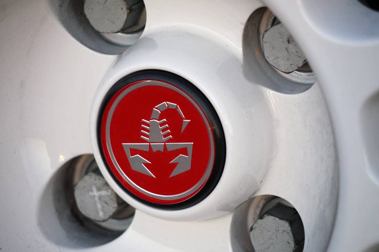 2012 Fiat 500 Abarth wheel detail