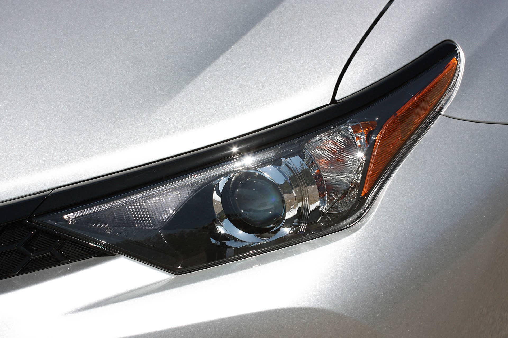 2016 Scion iM headlight