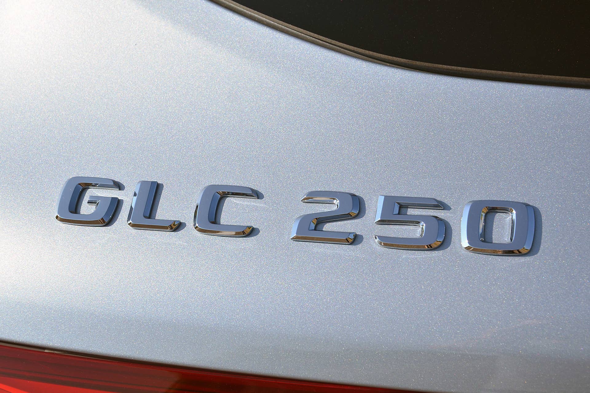 2016 Mercedes-Benz GLC250 badge