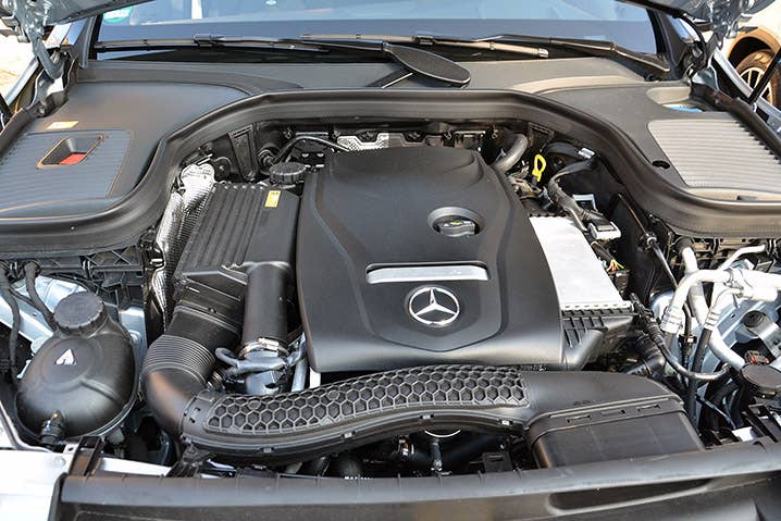 2016 Mercedes-Benz GLC250