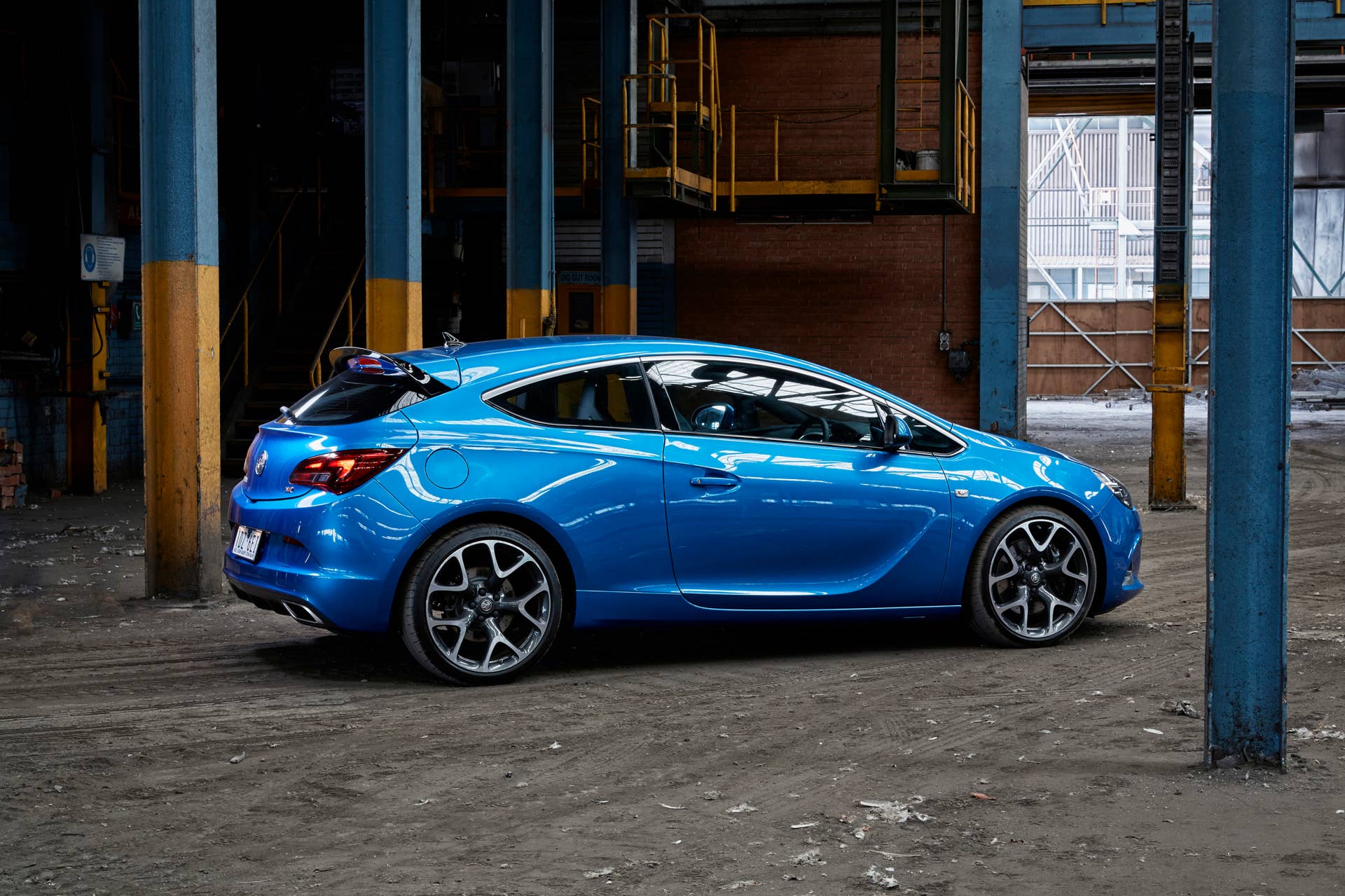 holden astra hot hatch side rear