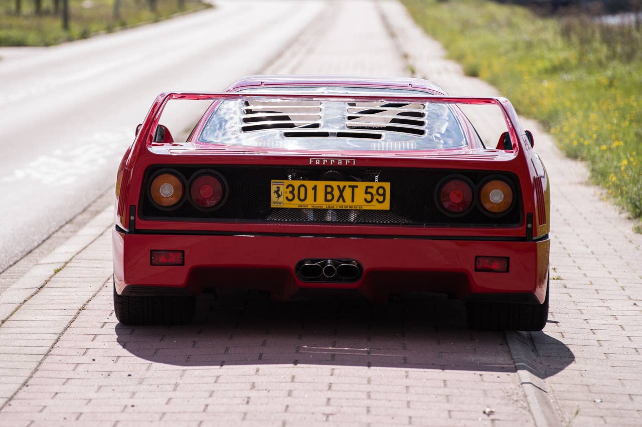 Ex-Nigel Mansell 1989 Ferrari F40