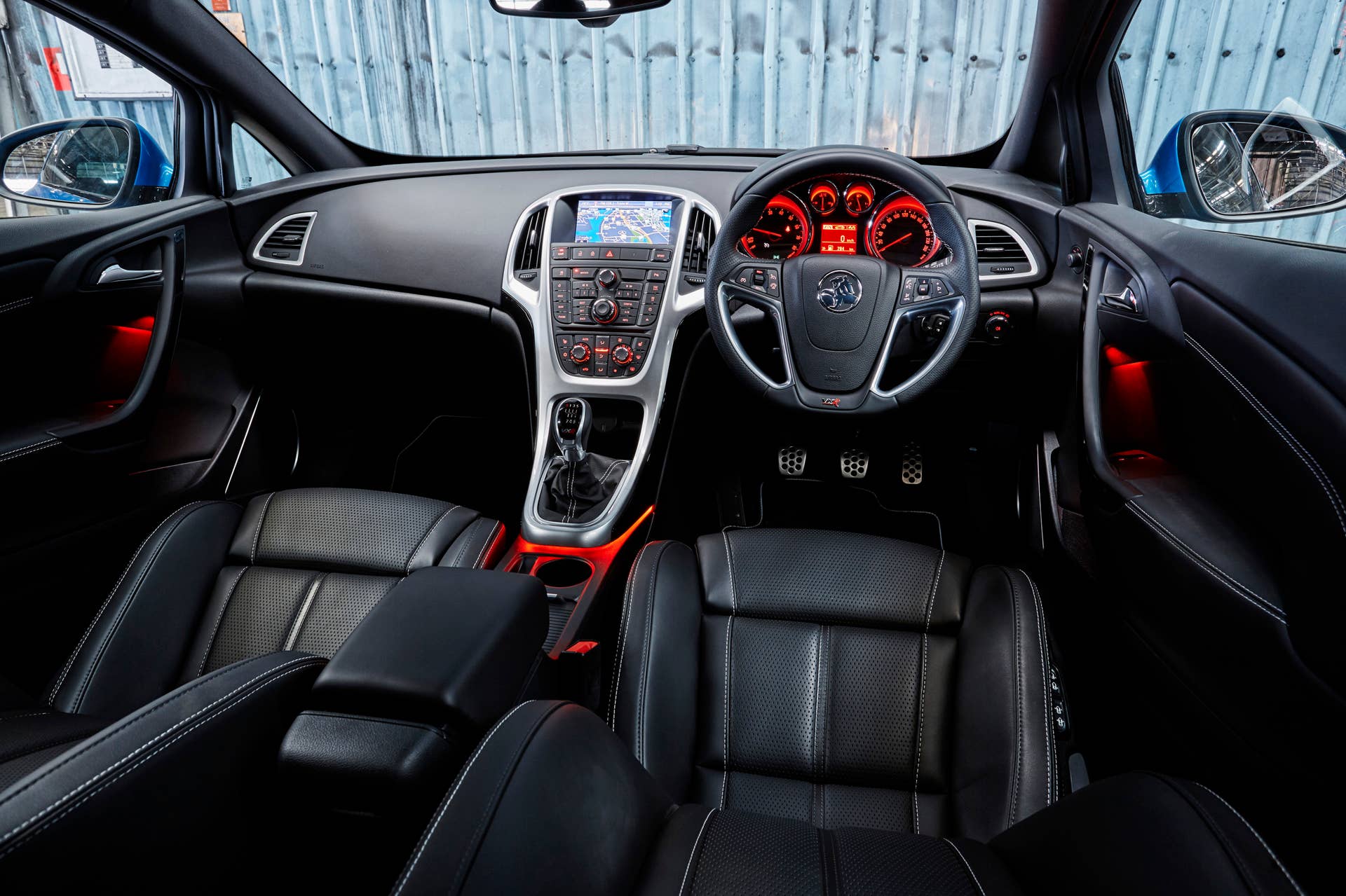 holden astra vxr interior