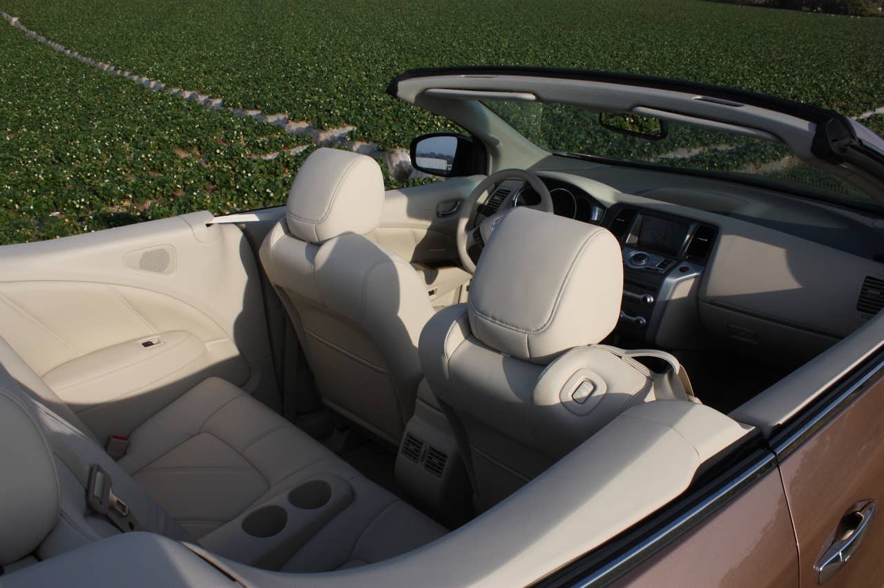 2011 Nissan Murano CrossCabriolet interior