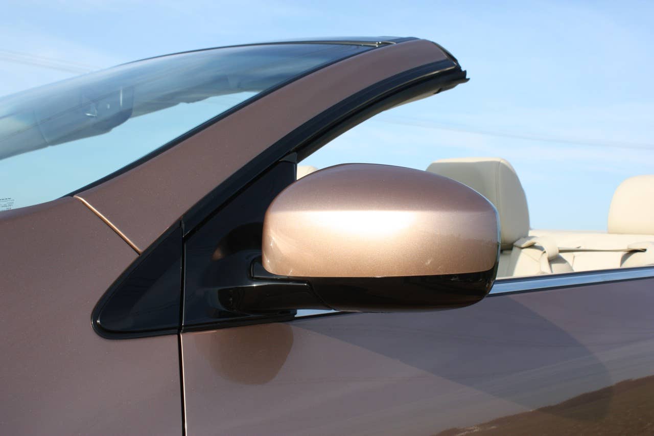 2011 Nissan Murano CrossCabriolet rear view mirror