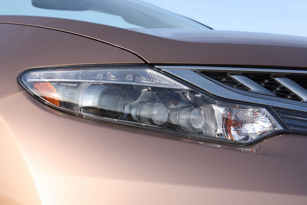 2011 Nissan Murano CrossCabriolet headlight