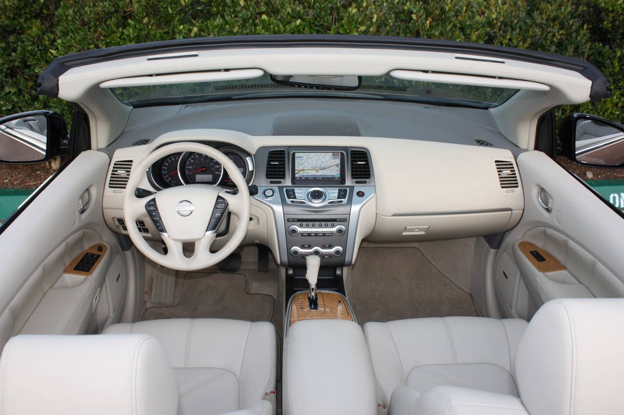 2011 Nissan Murano CrossCabriolet interior
