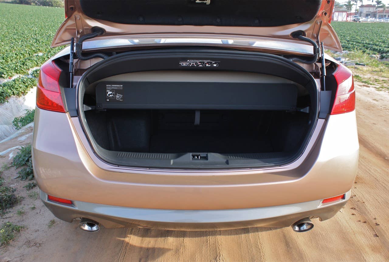 2011 Nissan Murano CrossCabriolet trunk