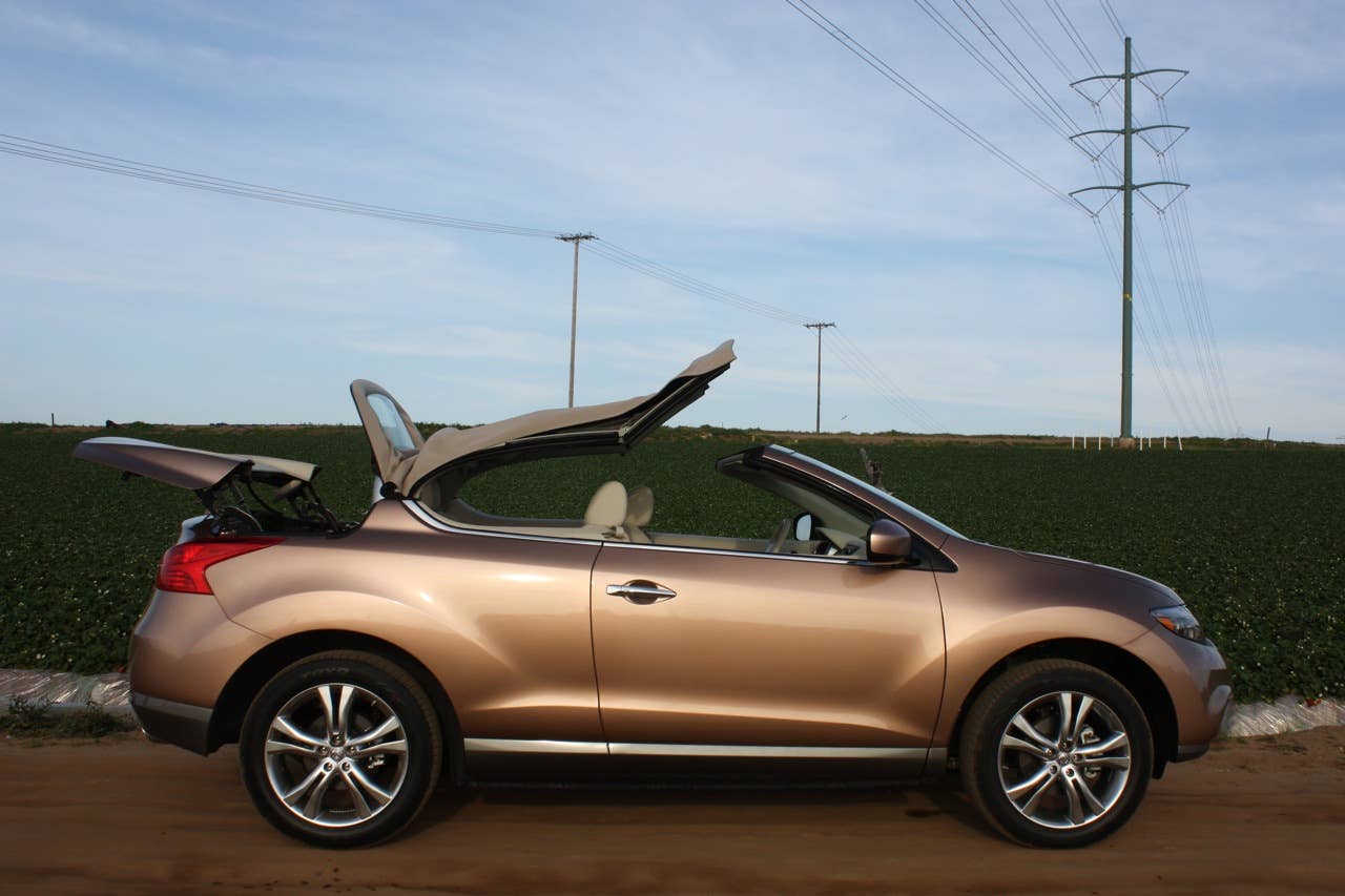 2011 Nissan Murano CrossCabriolet side view