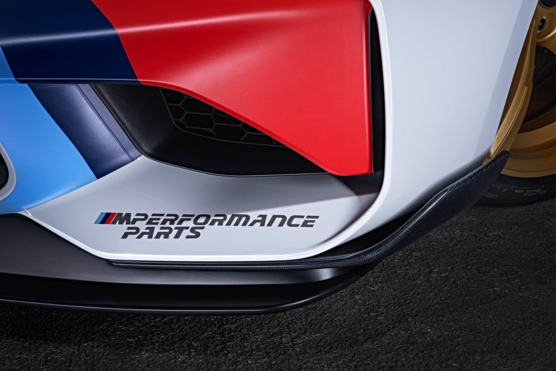 BMW M2 MotoGP Safety Car front detail