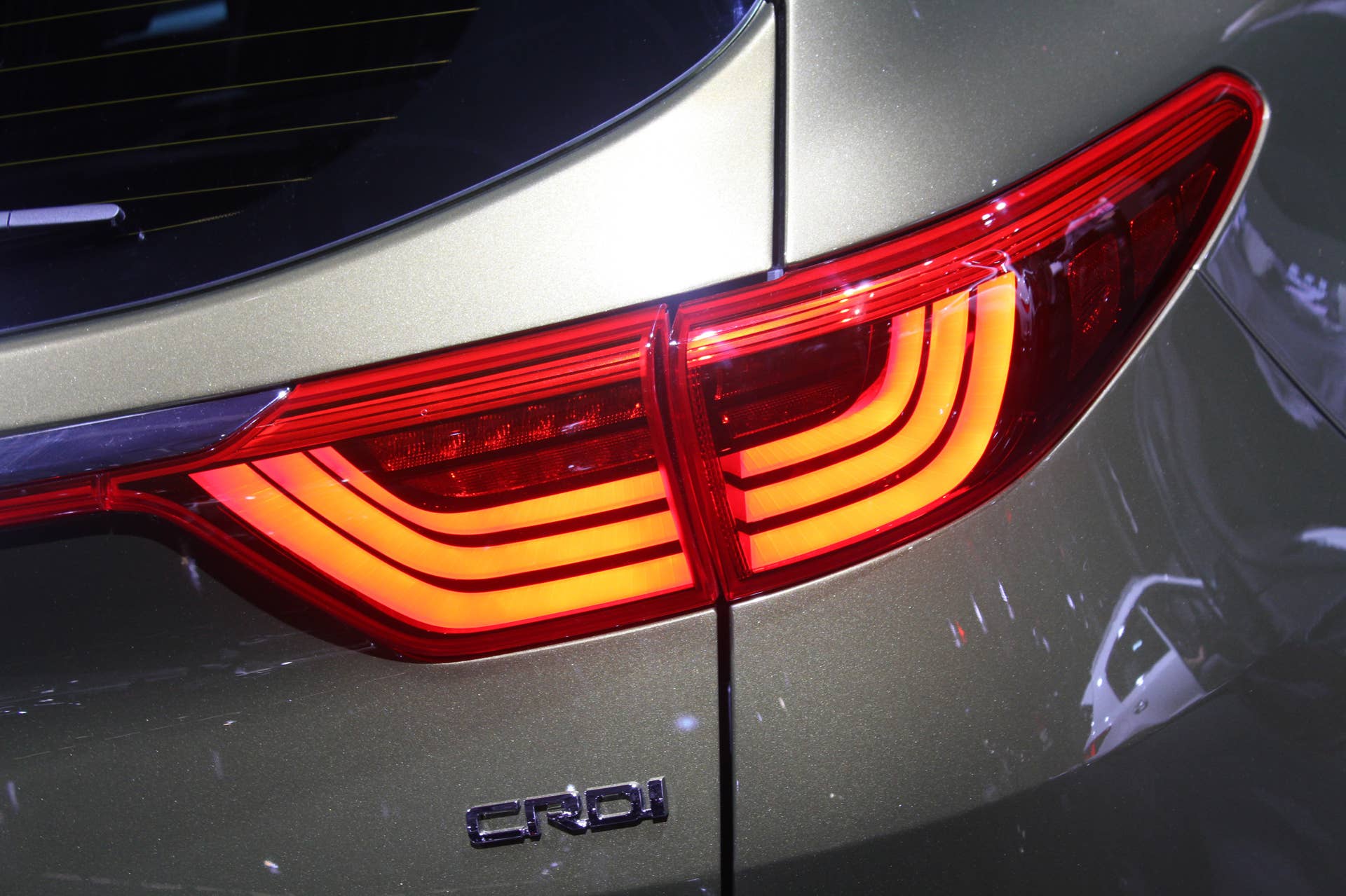 The 2016 Kia Sportage, revealed at the 2015 Frankfurt Motor Show, taillight detail.