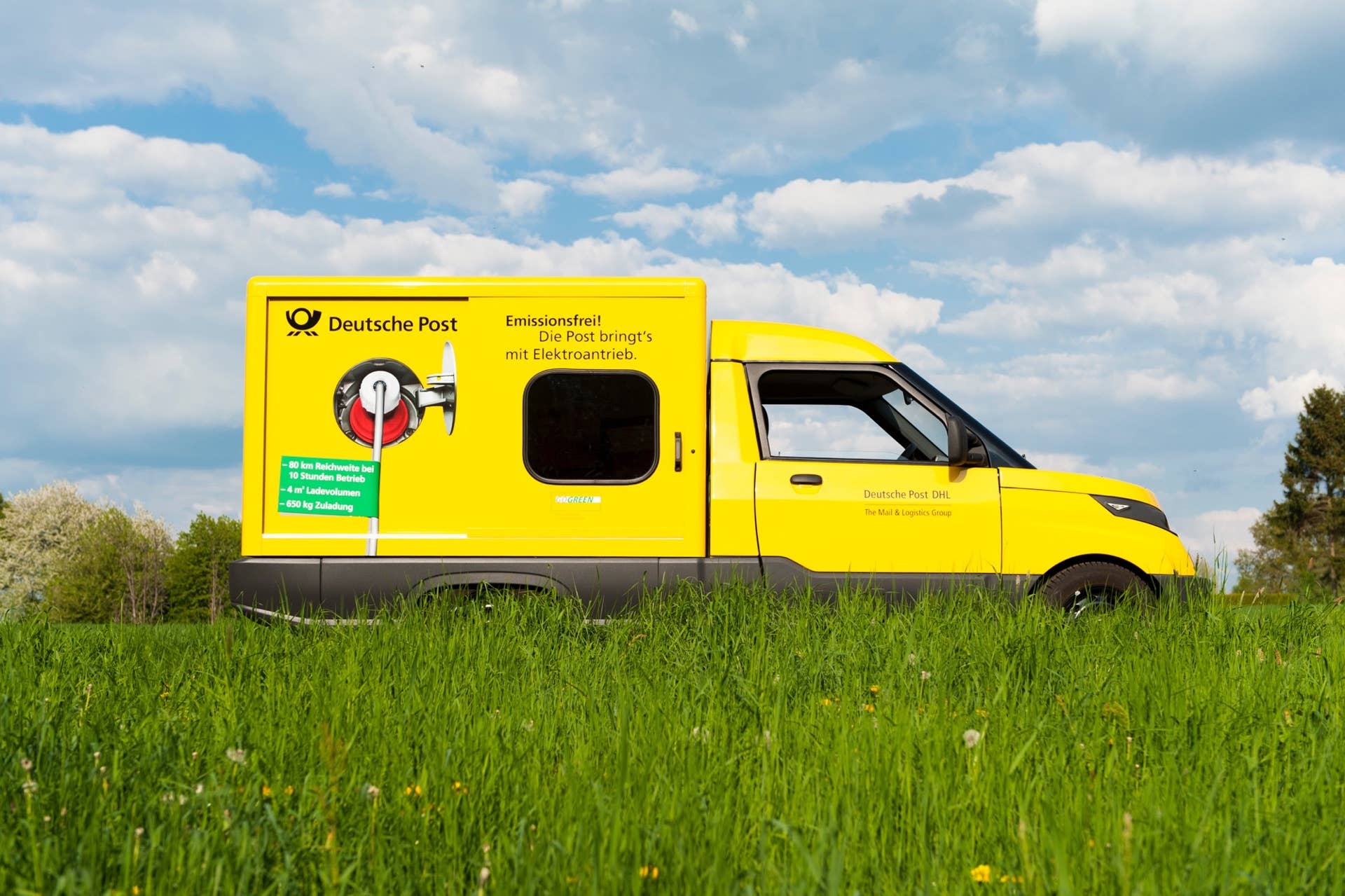 DHL Electric Mail Truck