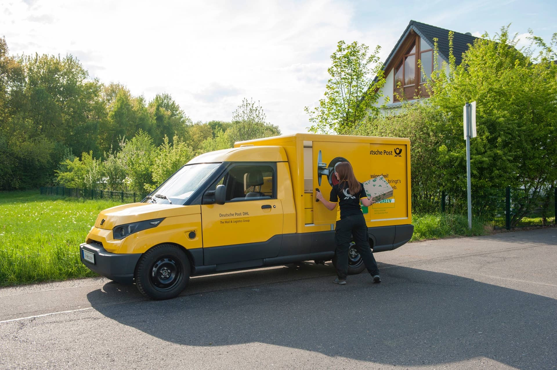 DHL Electric Mail Truck