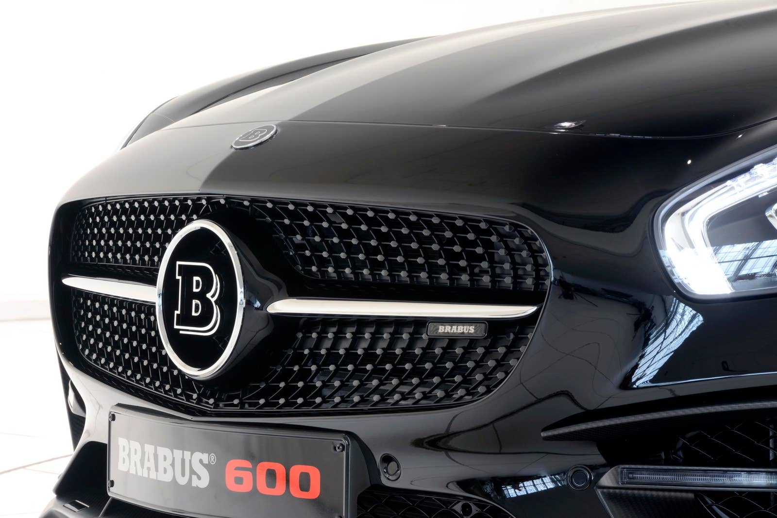 Mercedes-AMG GT by Brabus studio grille
