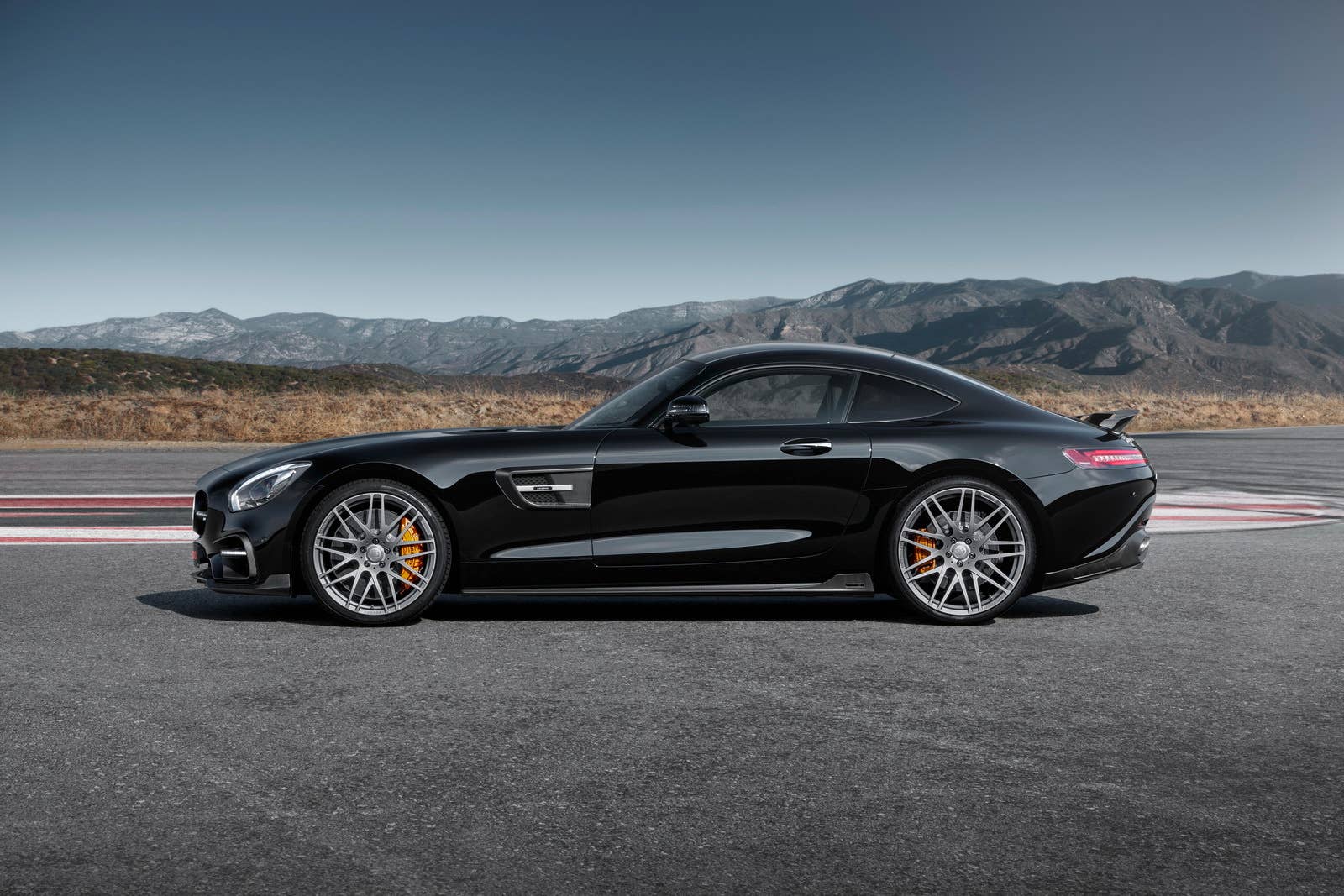 Mercedes-AMG GT S Brabus track side