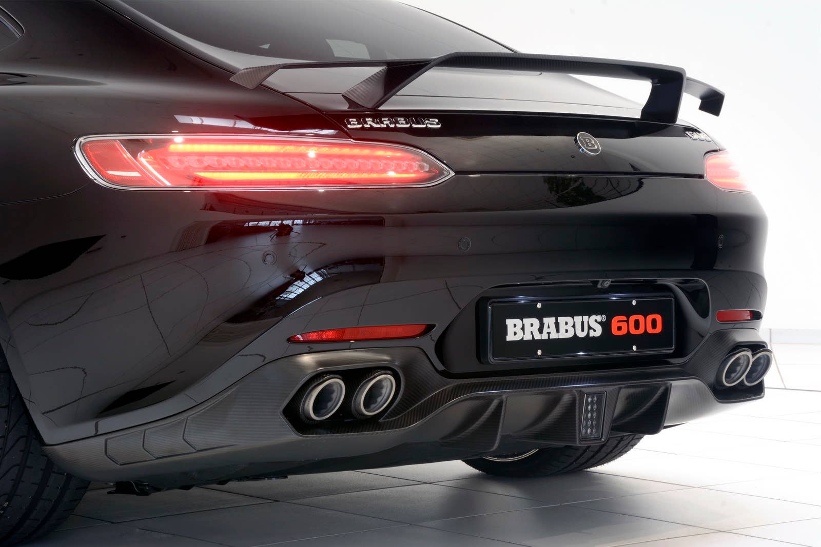 Mercedes-AMG GT by Brabus studio tail