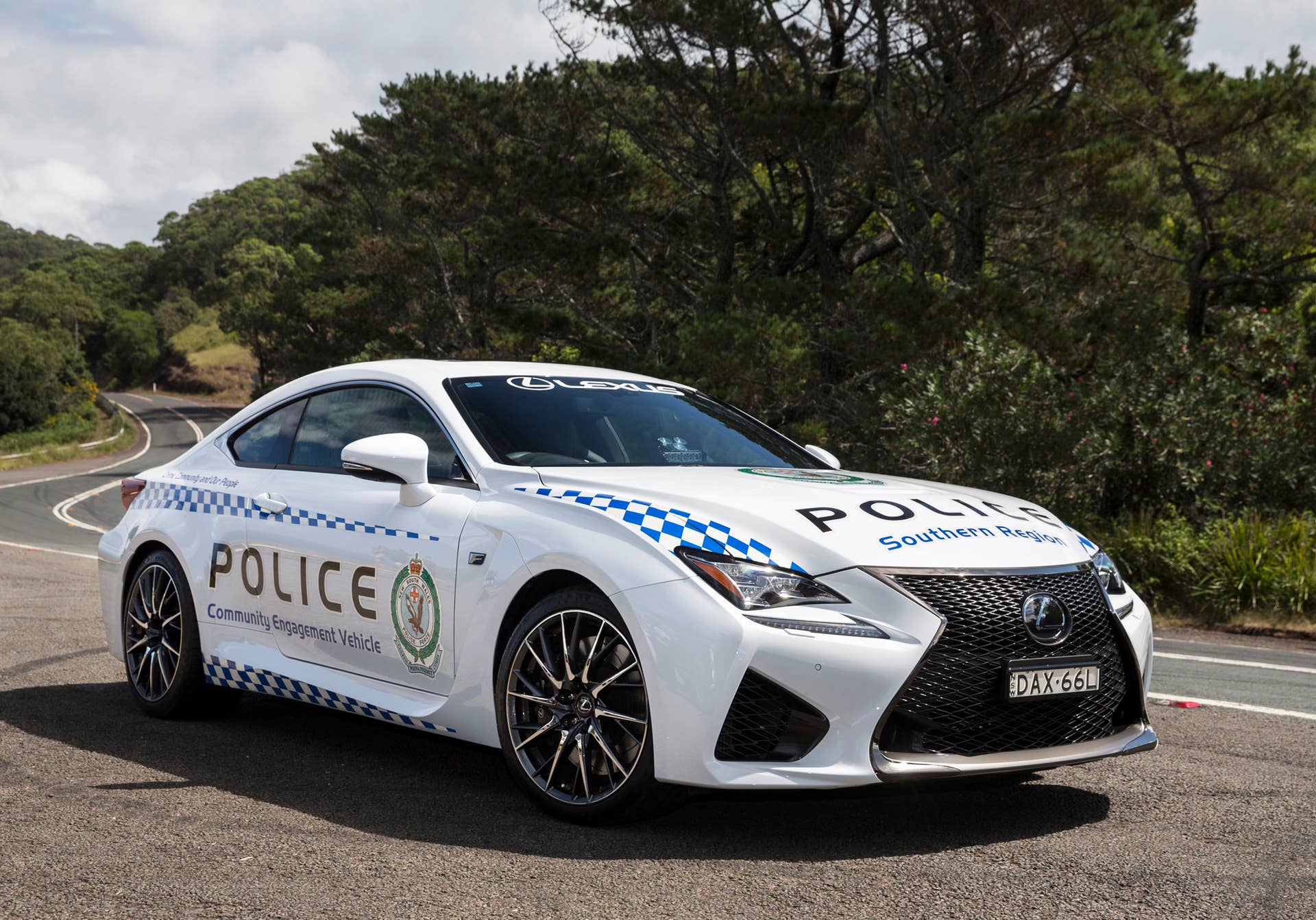 Lexus RC F NSW Police Cruiser front 3/4
