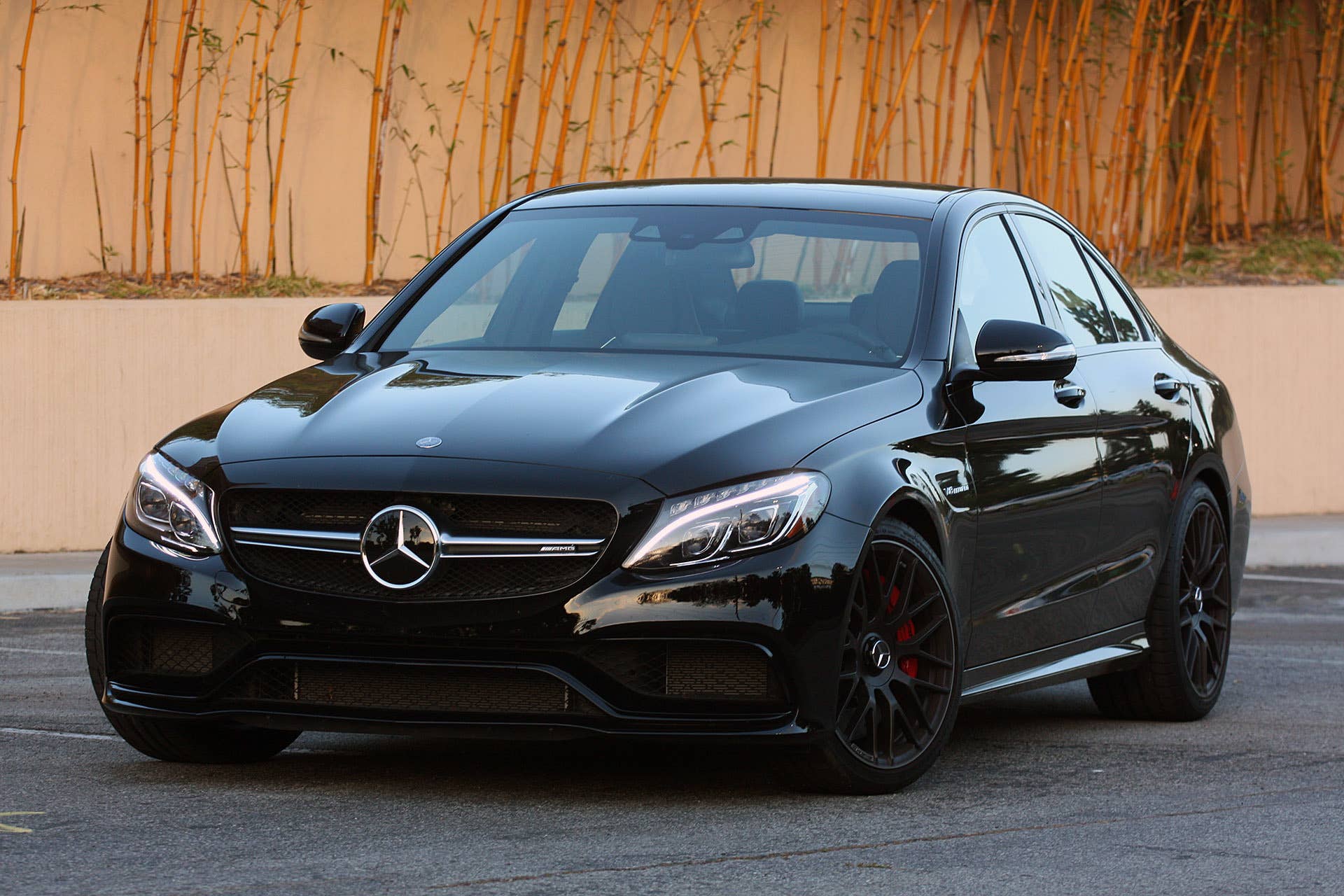 2015 Mercedes-AMG C63 S front 3/4 view