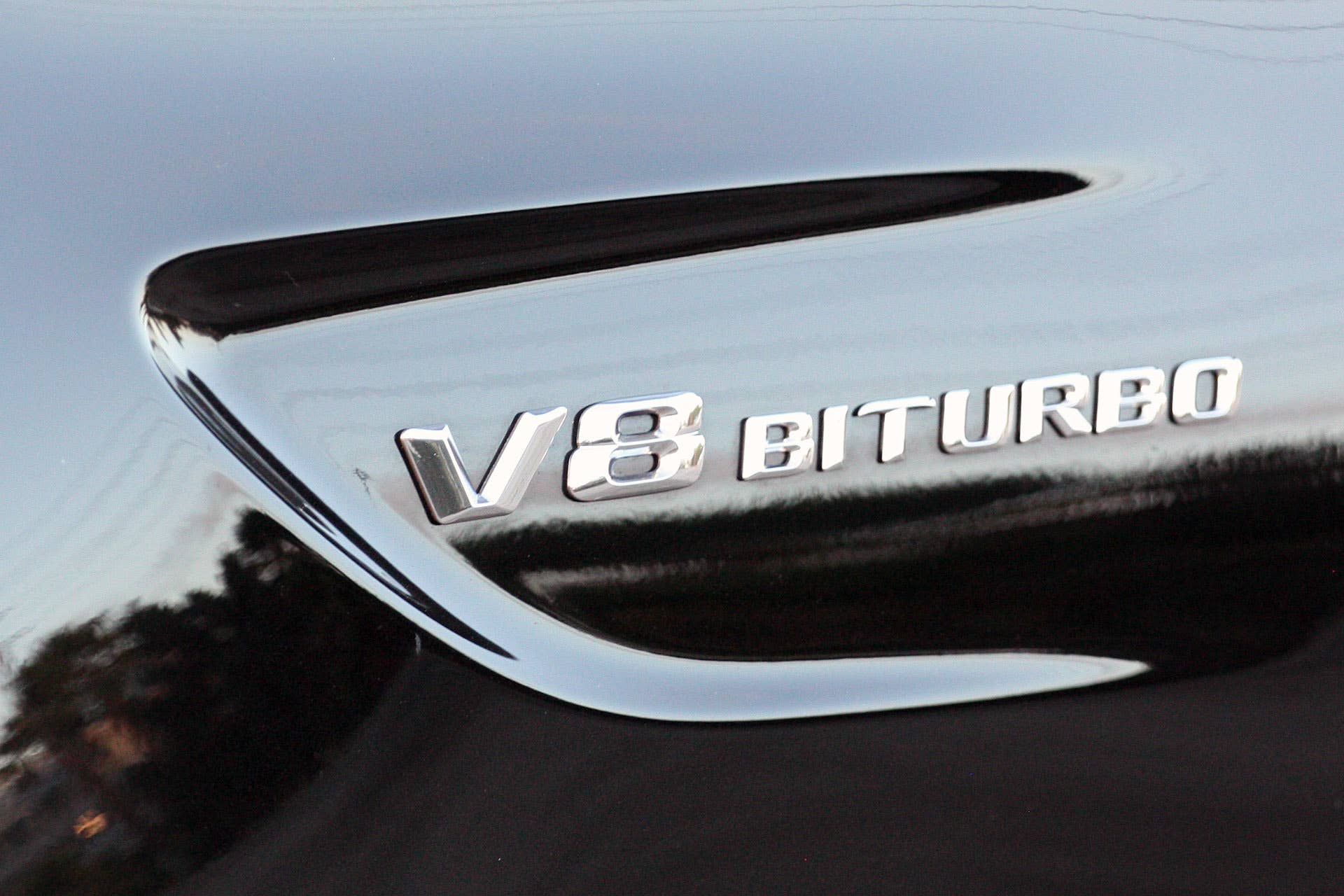 2015 Mercedes-AMG C63 S badge