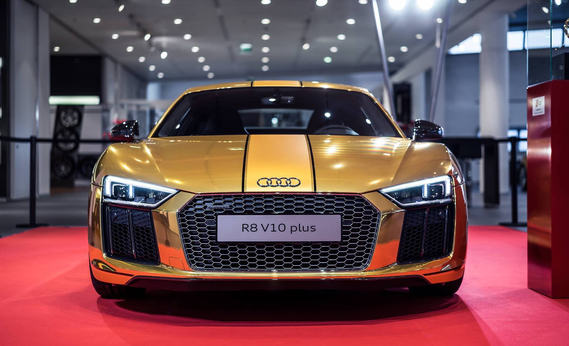 gold chrome R8 Audi Forum Neckarsulm front