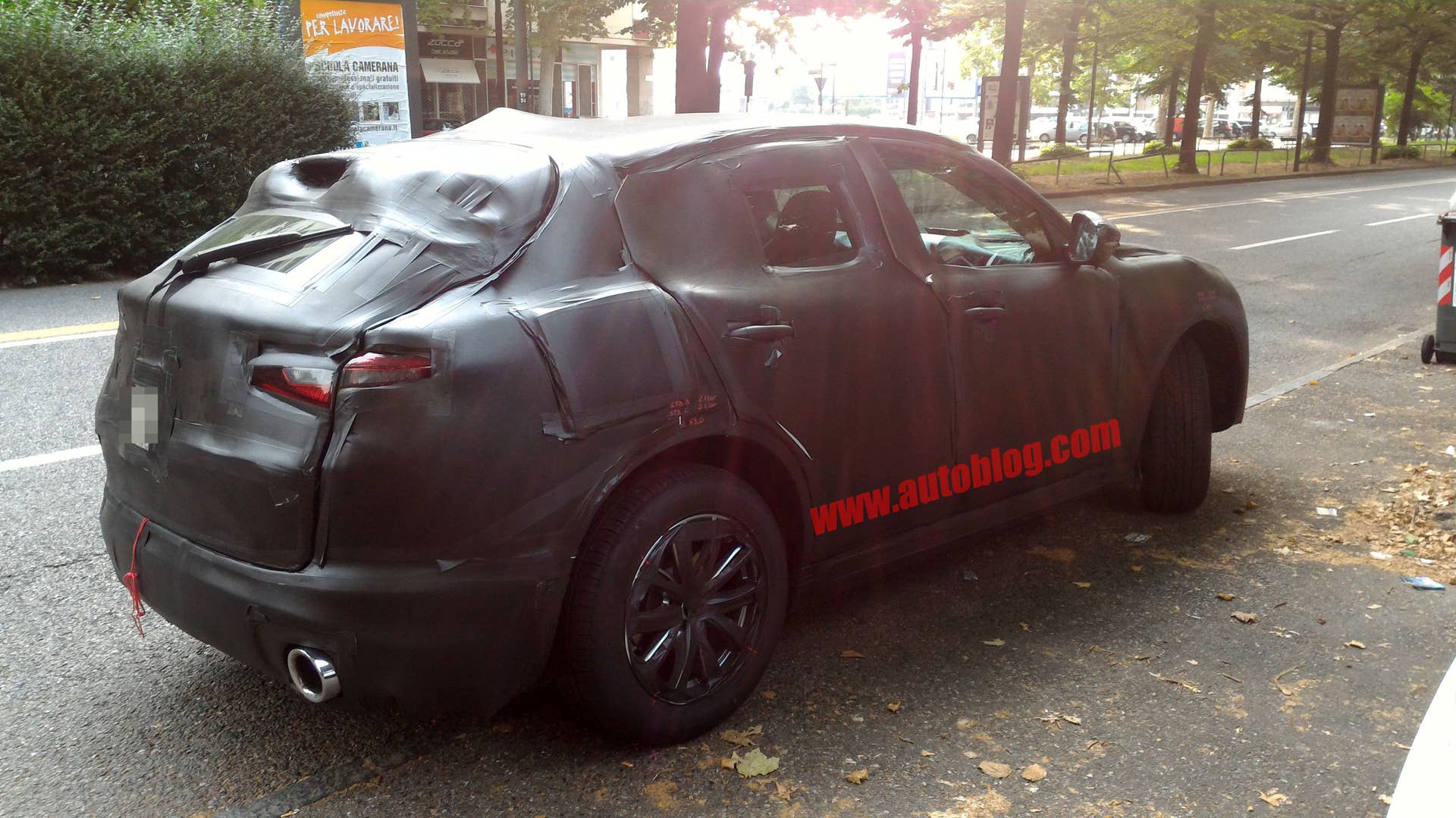 alfa romeo stelvio suv photo side