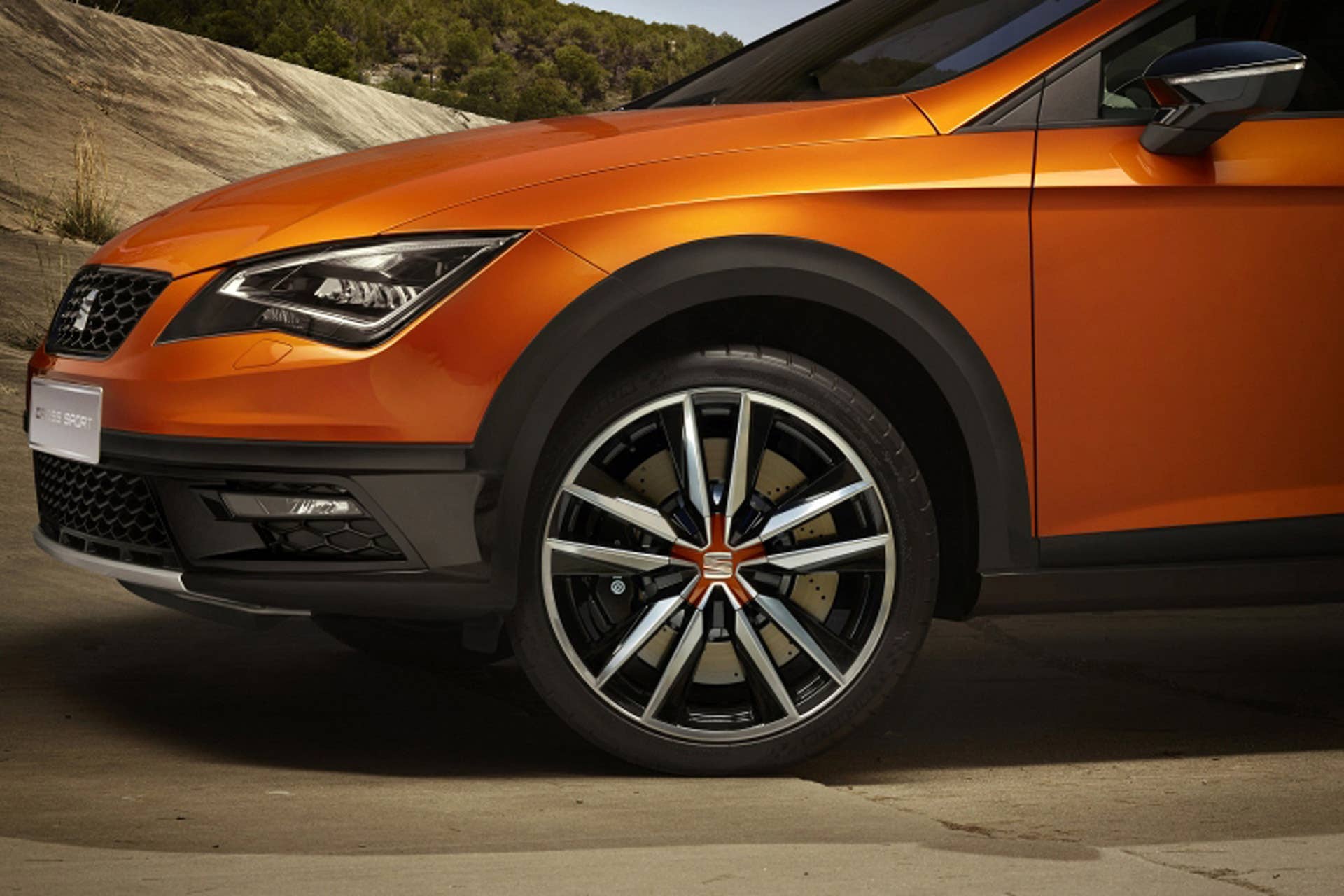 wheel seat leon cross sport tire orange frankfurt