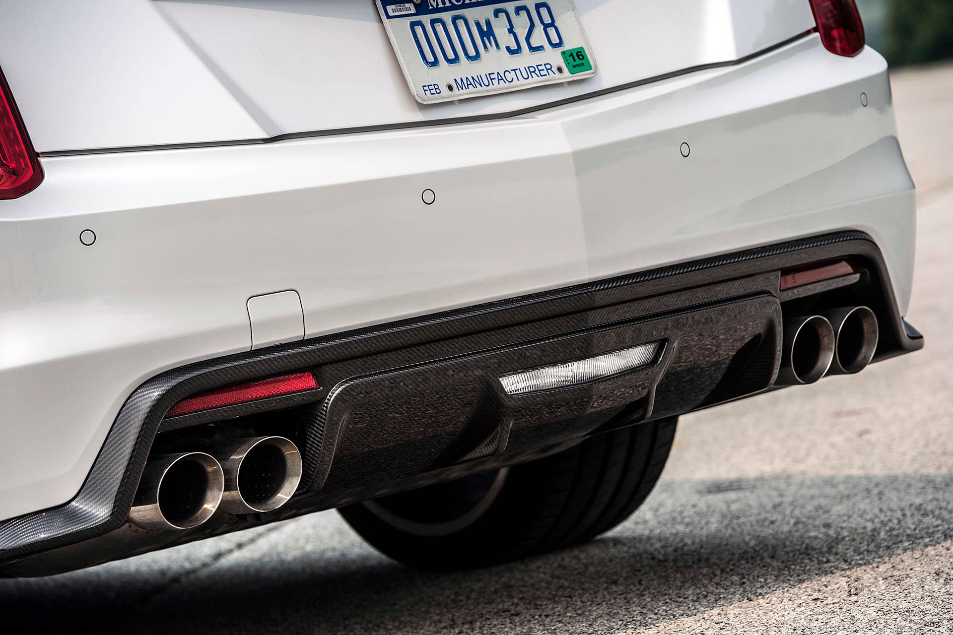 2016 Cadillac CTS-V rear diffuser