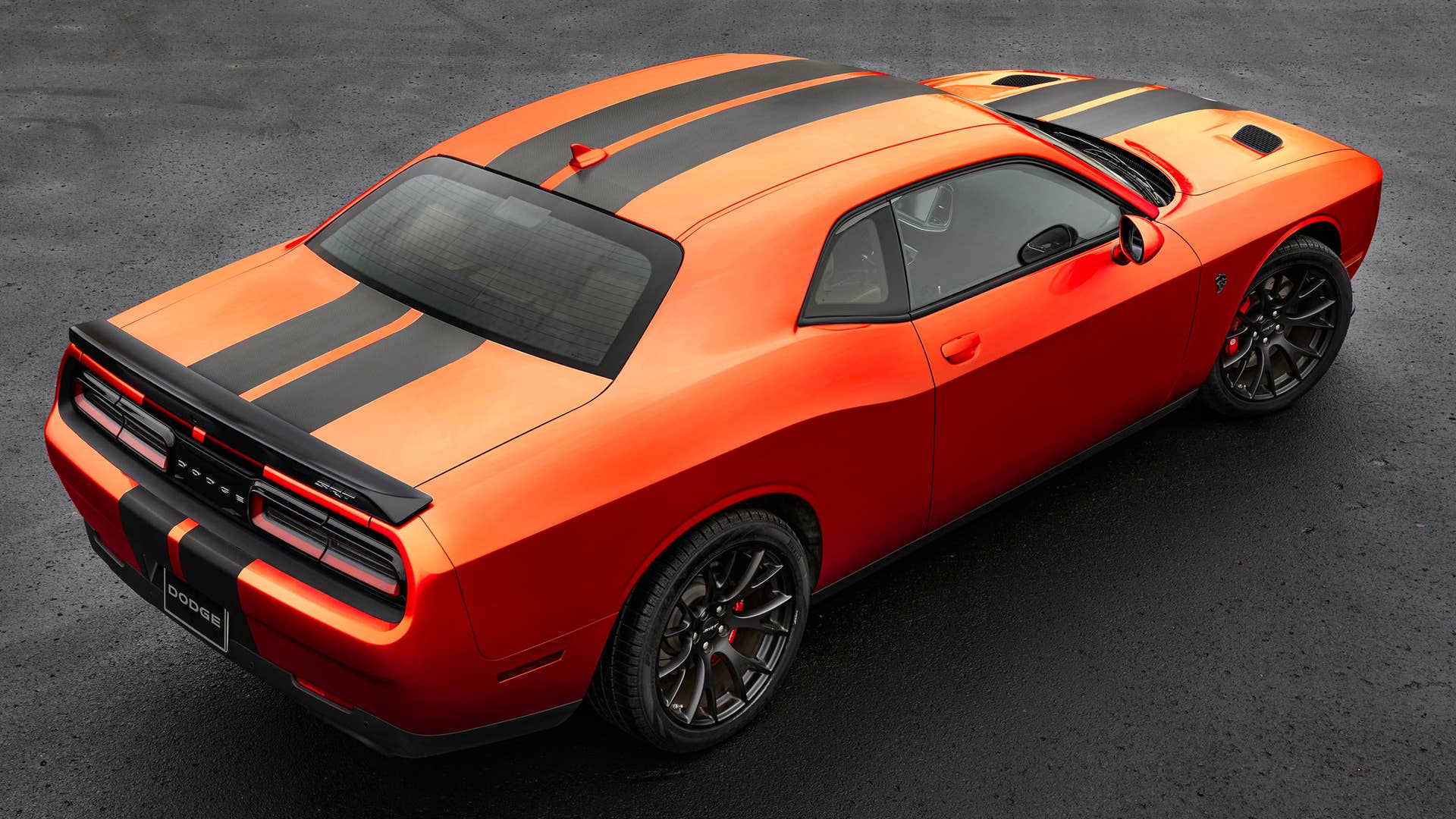 2016 dodge challenger srt go mango rear