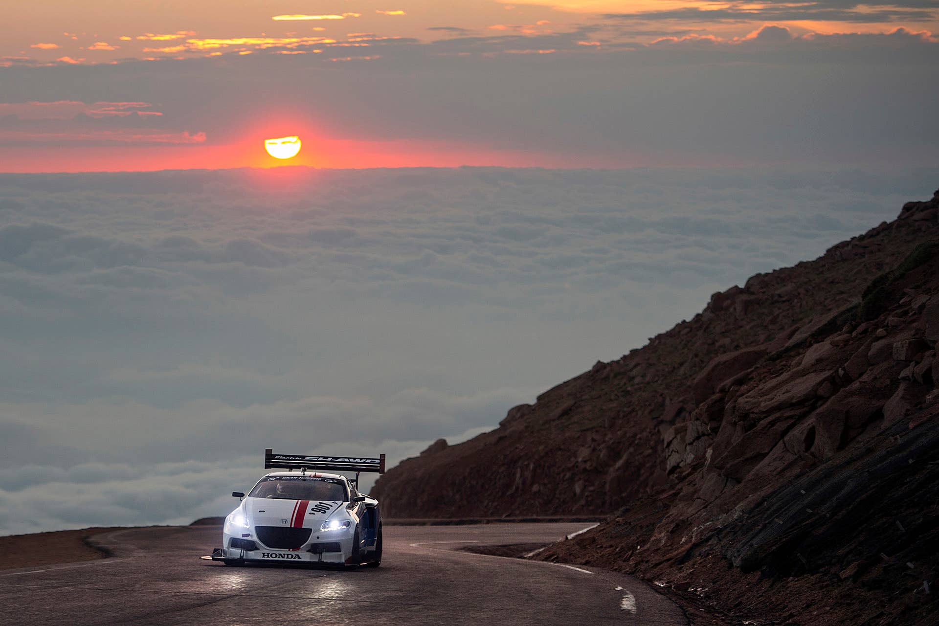 2015 Pikes Peak International Hill Climb