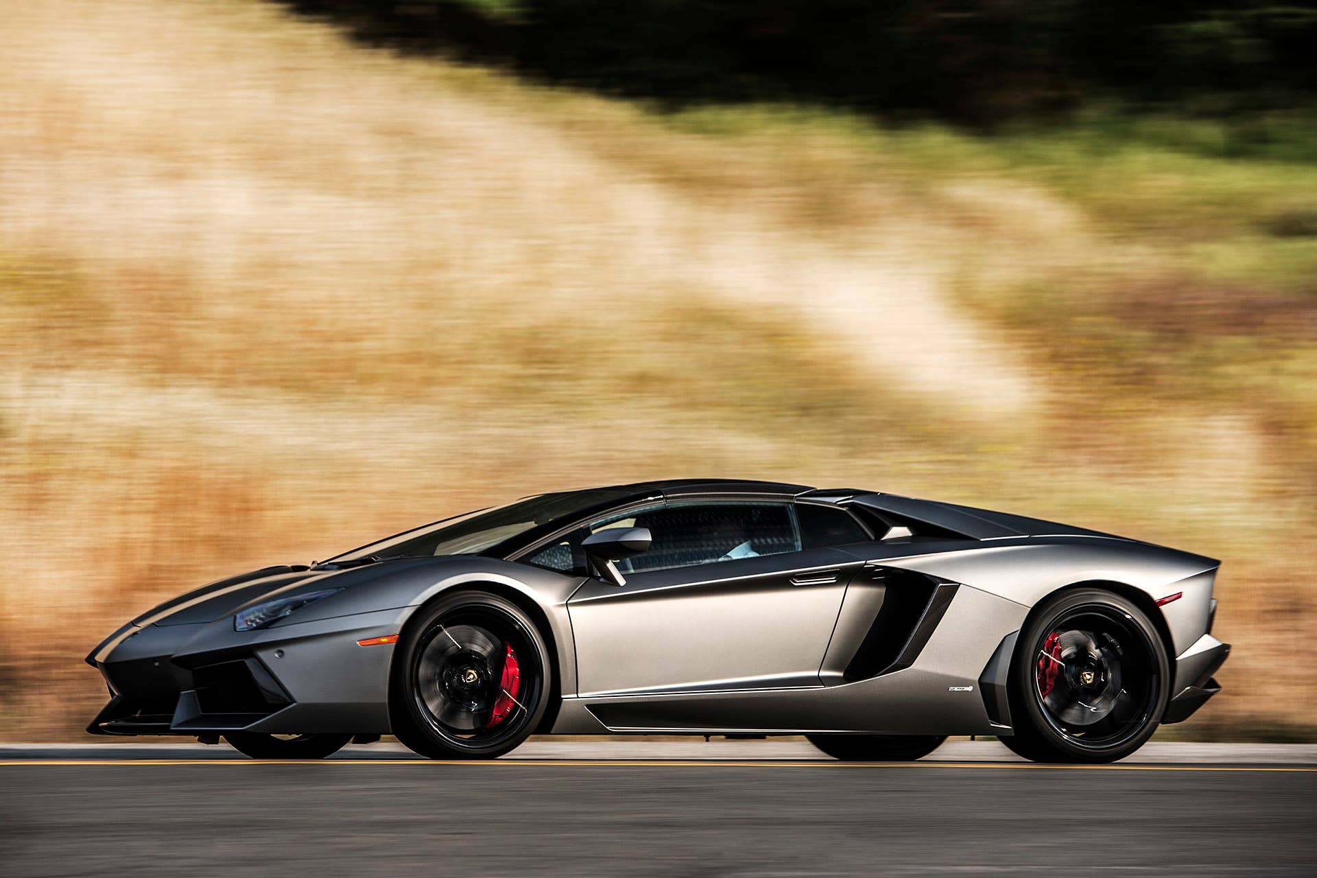 2015 Lamborghini Aventador LP 700-4 Roadster
