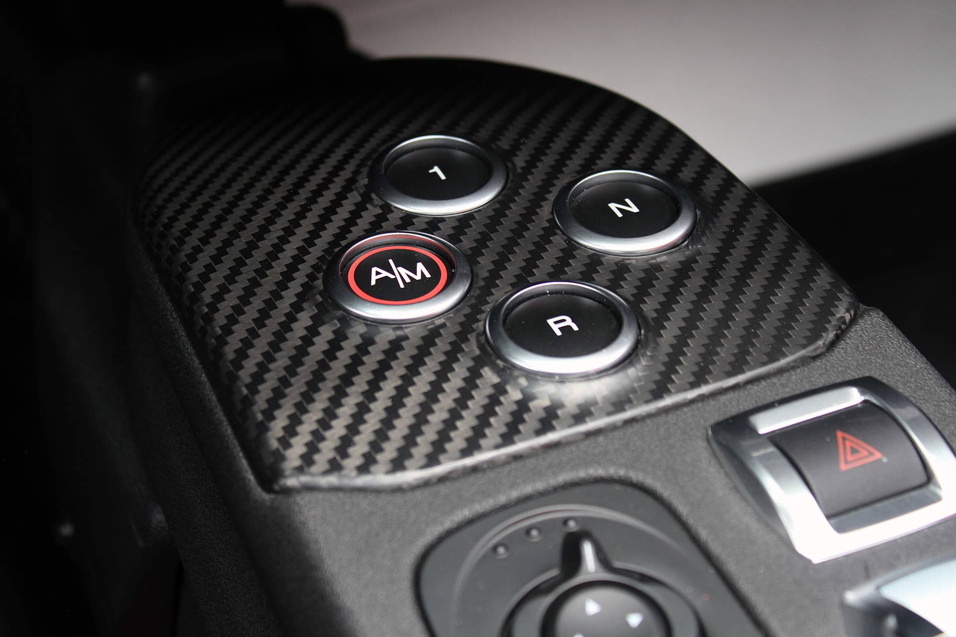 2015 Alfa Romeo 4C Spider transmission controls