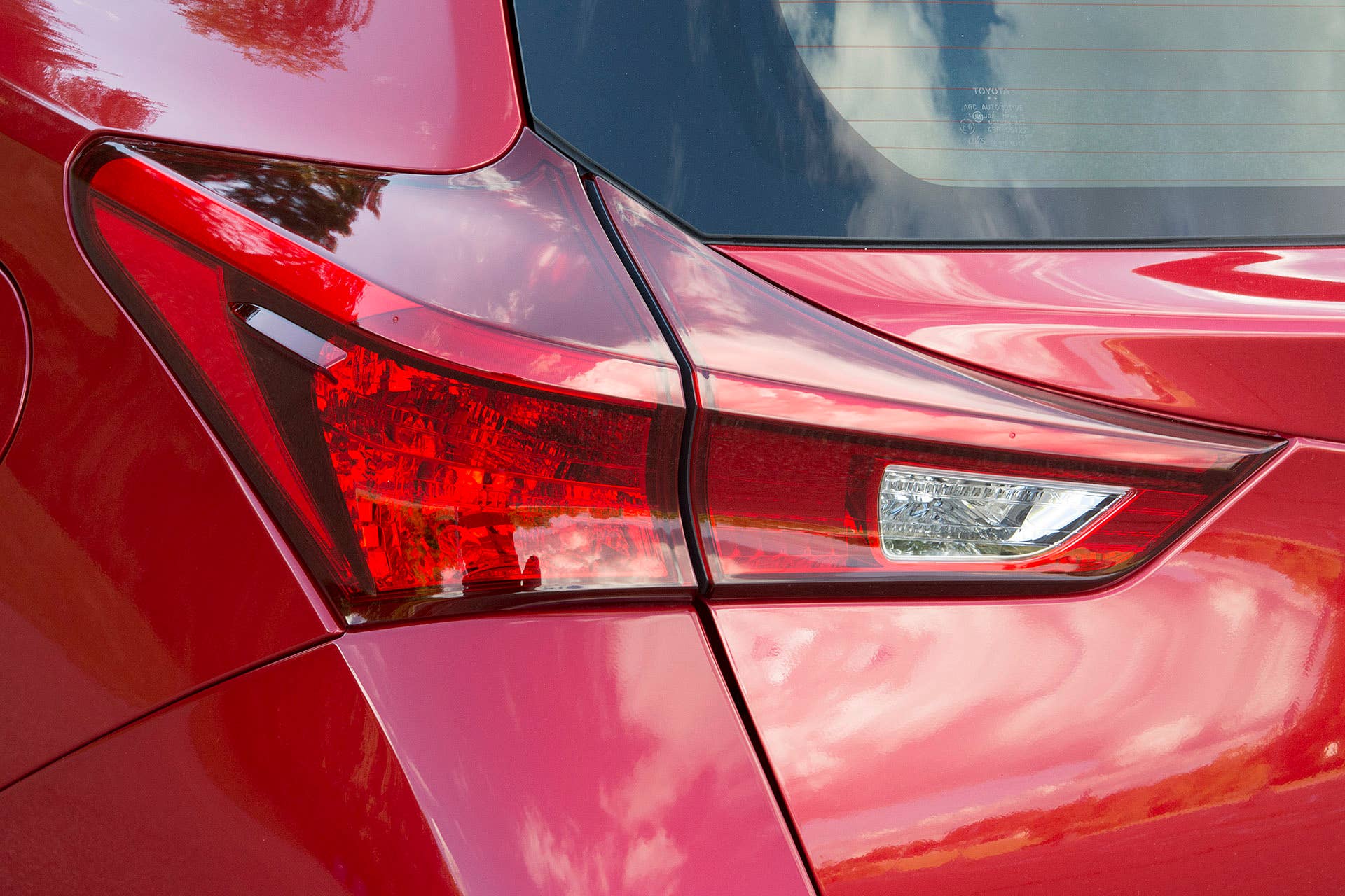 2016 Scion iM taillight