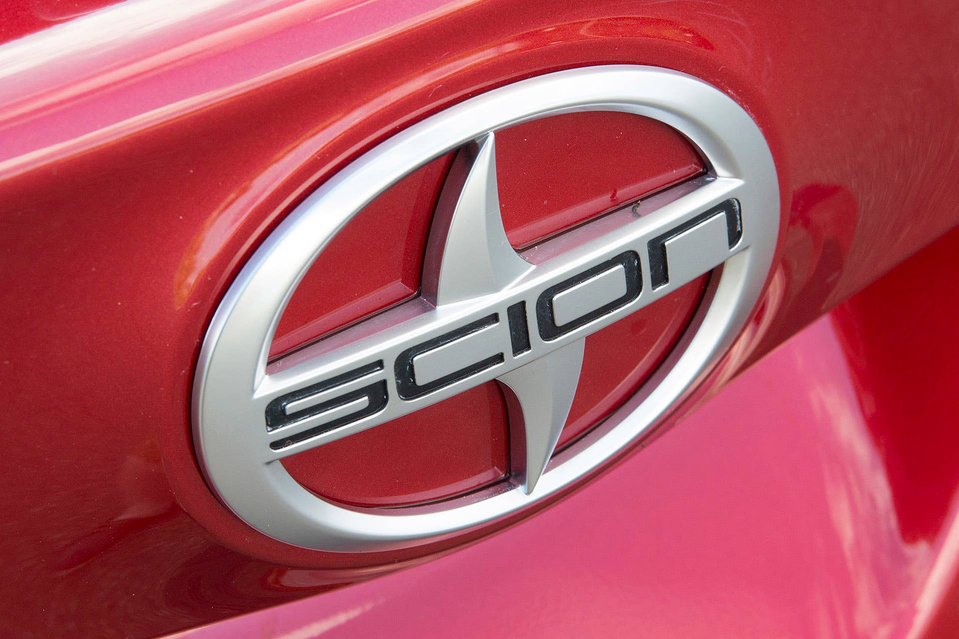 2016 Scion iM badge