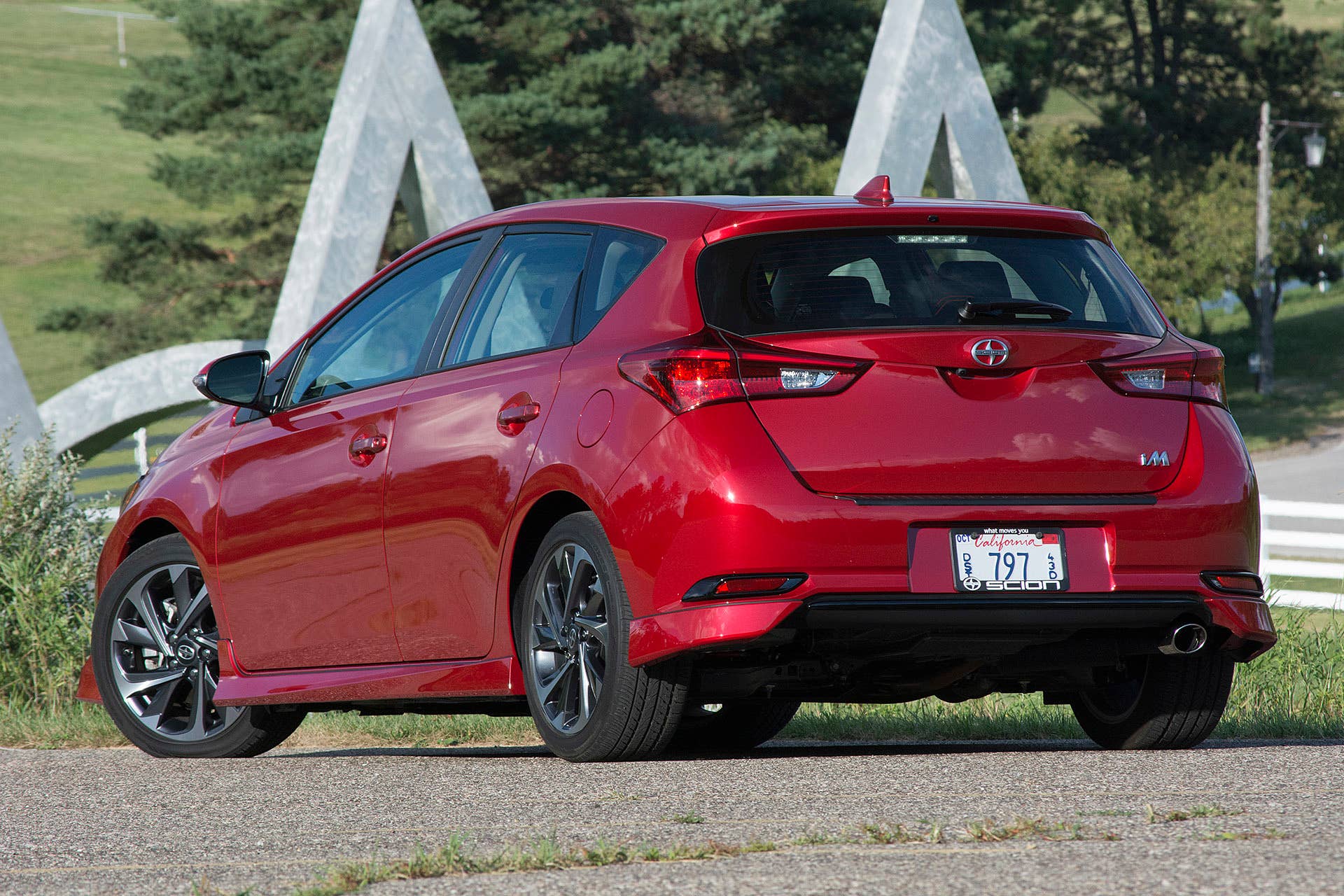 2016 Scion iM rear 3/4 view