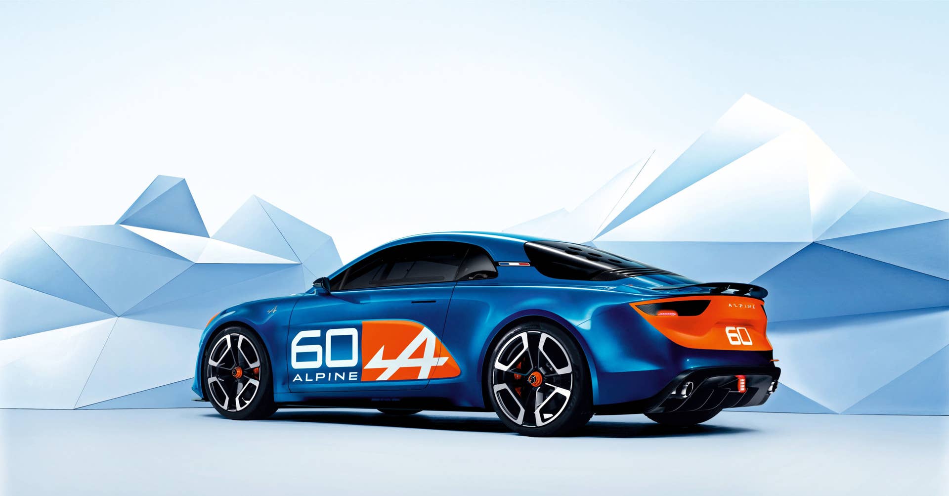 Alpine Celebration concept rear side 3/4