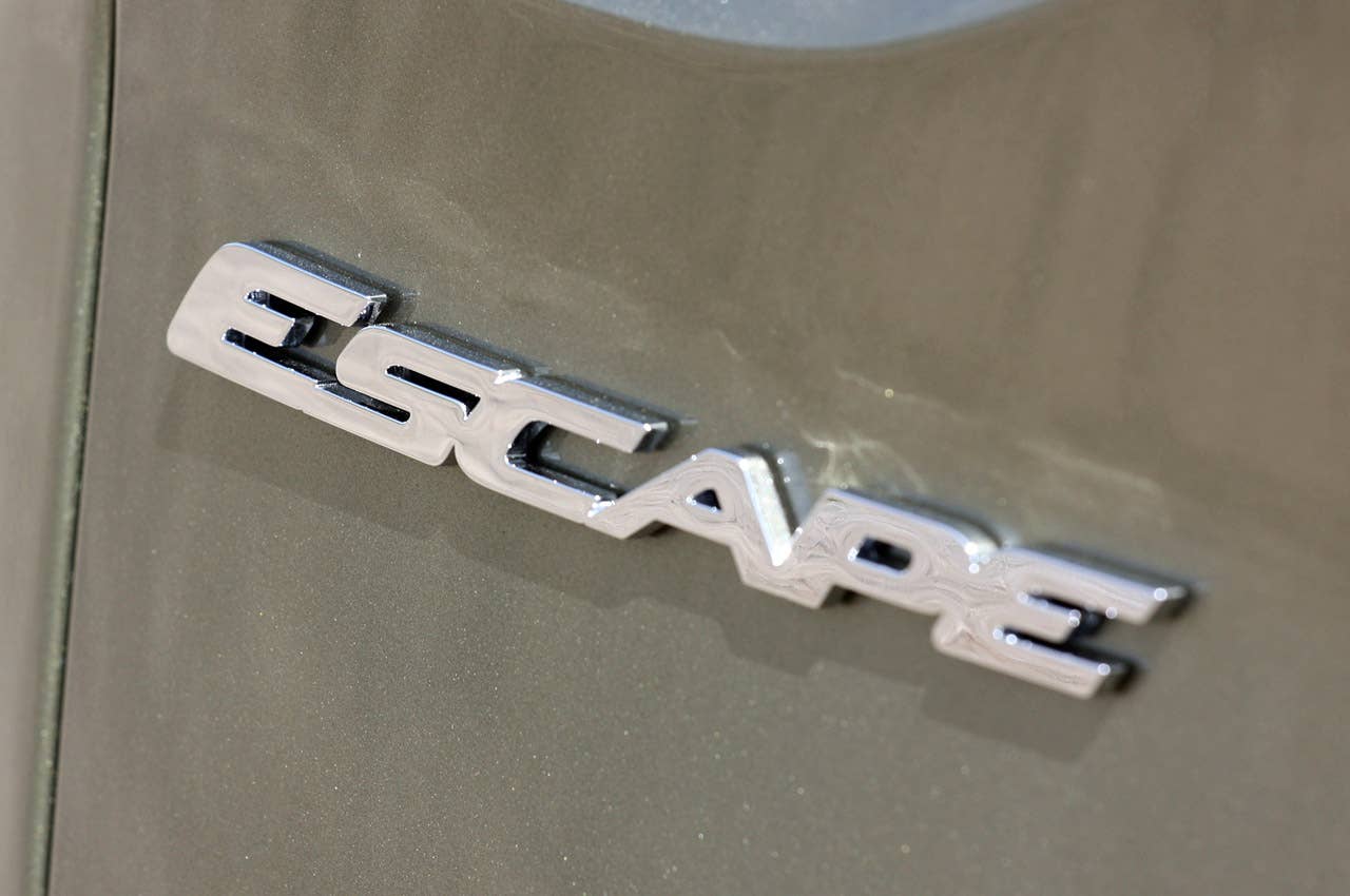 2013 Ford Escape badge