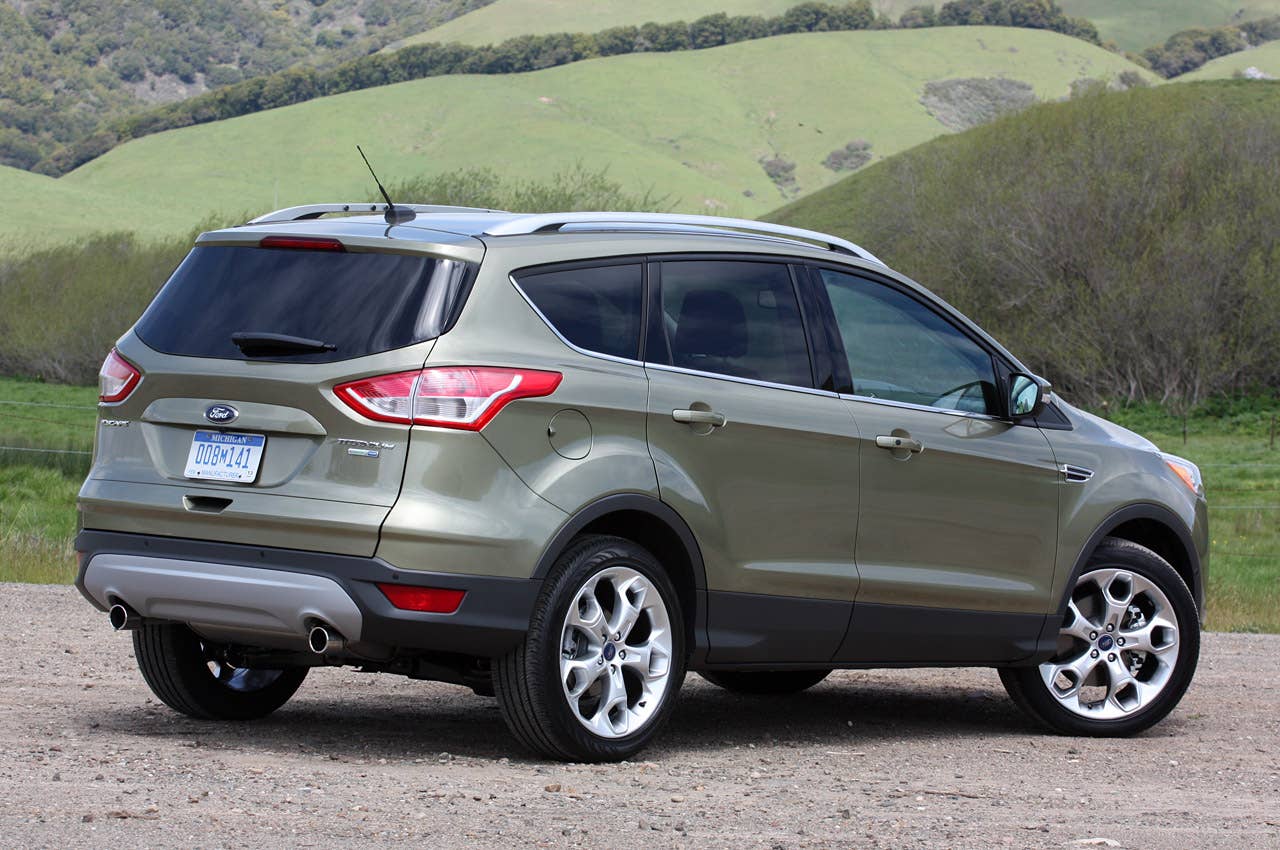 2013 Ford Escape rear 3/4 view