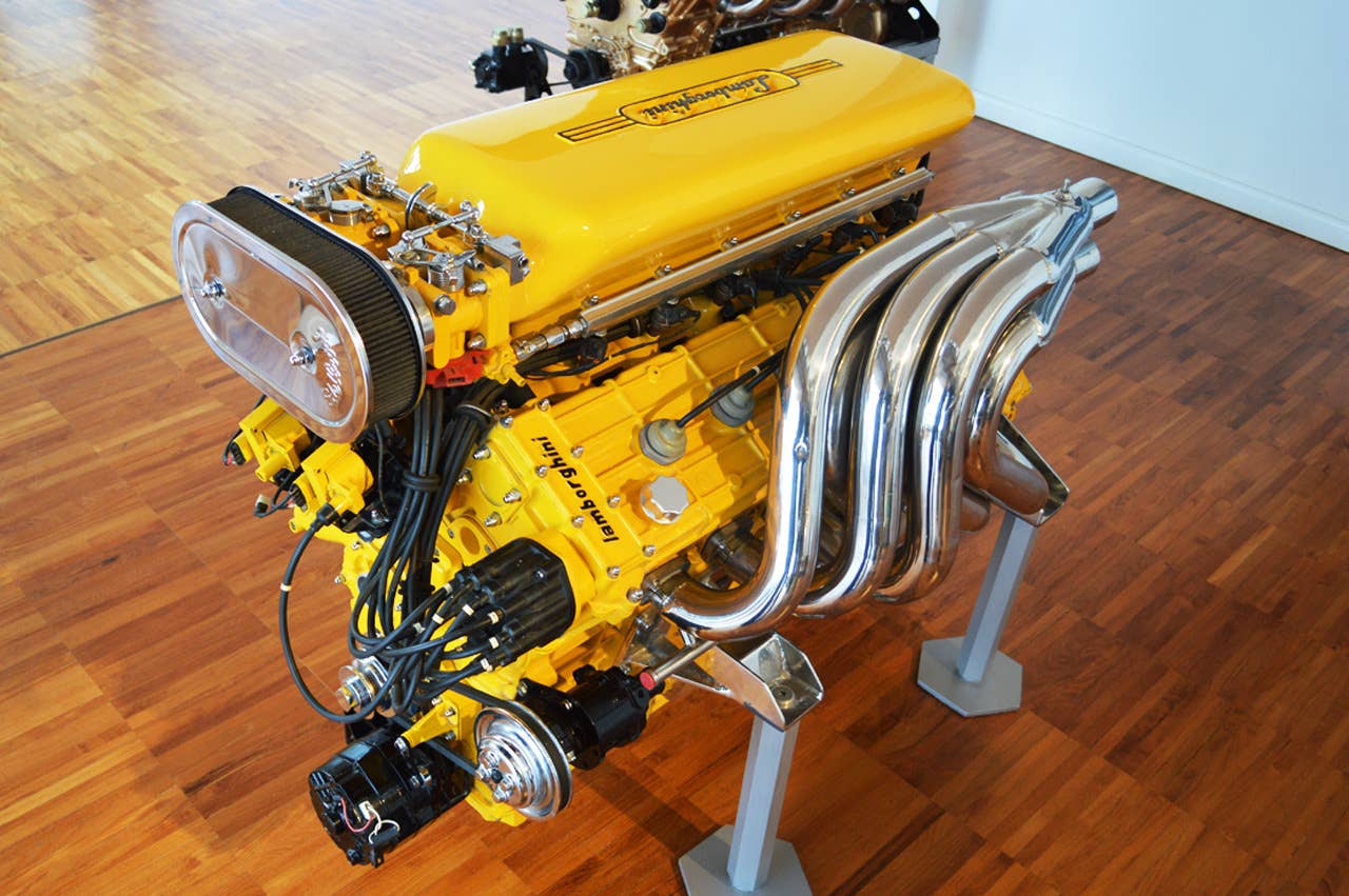 Lamborghini marine engine