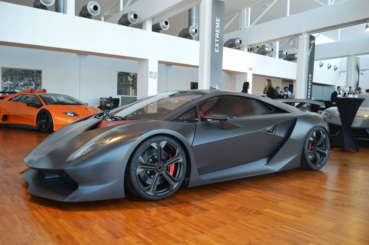 Lamborghini Sesto Elemento