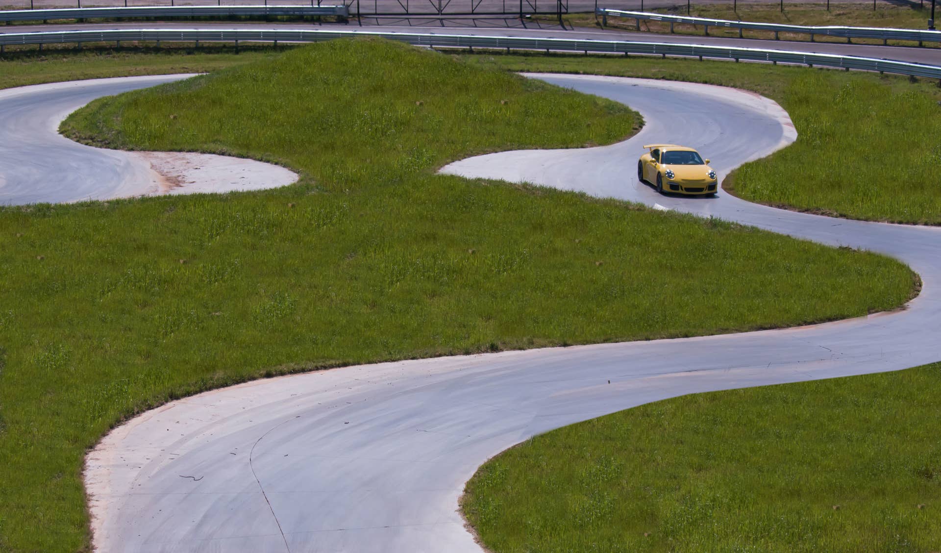 porsche experience center track curves