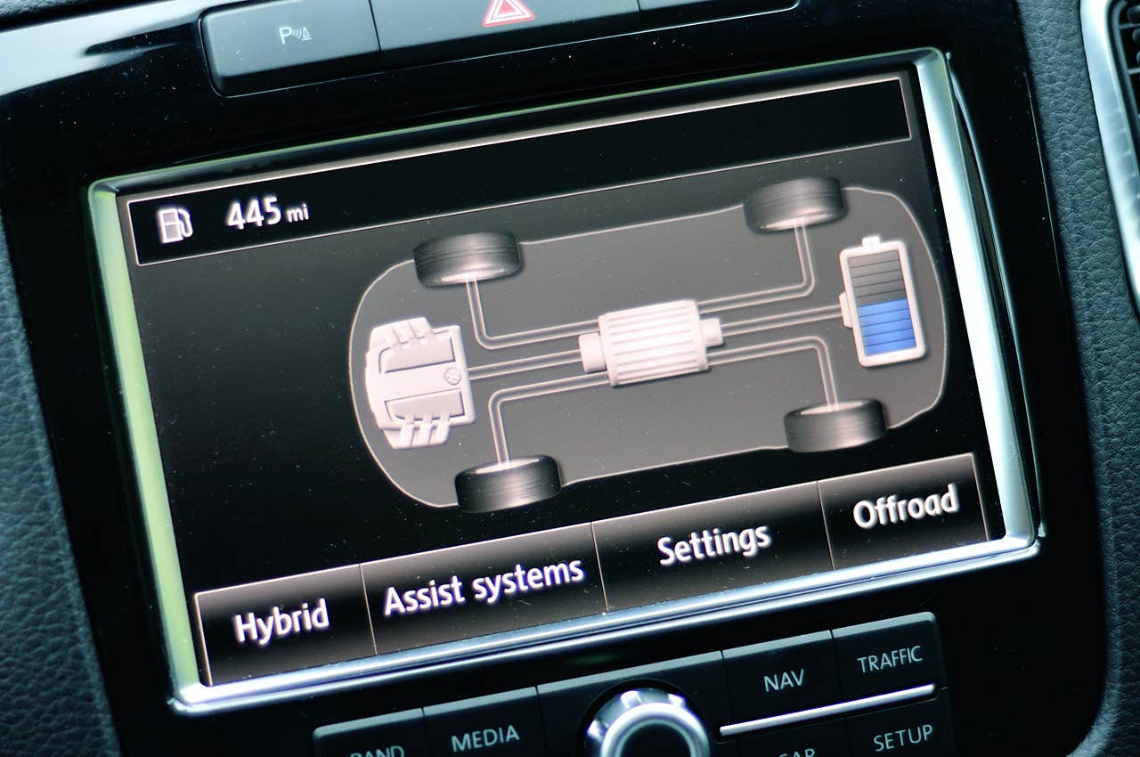 2012 Volkswagen Touareg Hybrid mode display