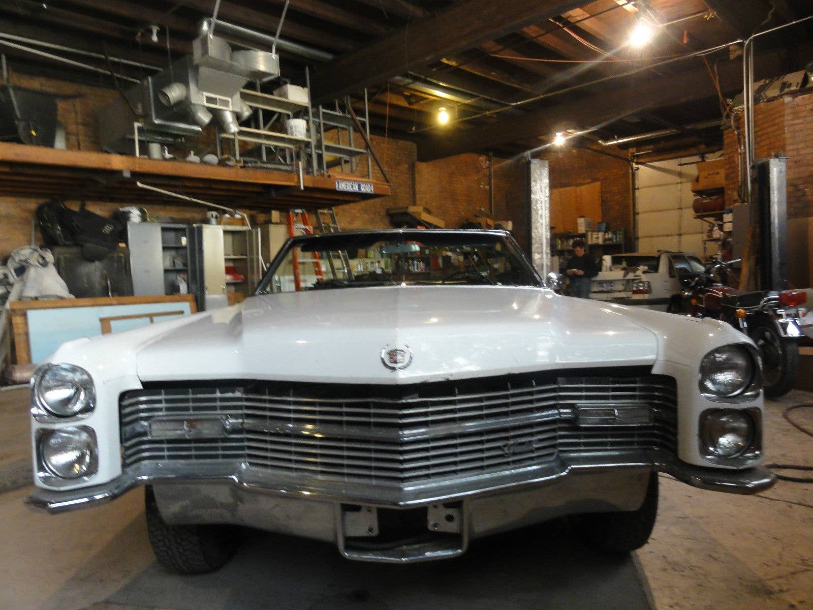 1966 cadiallc eldorado front garage