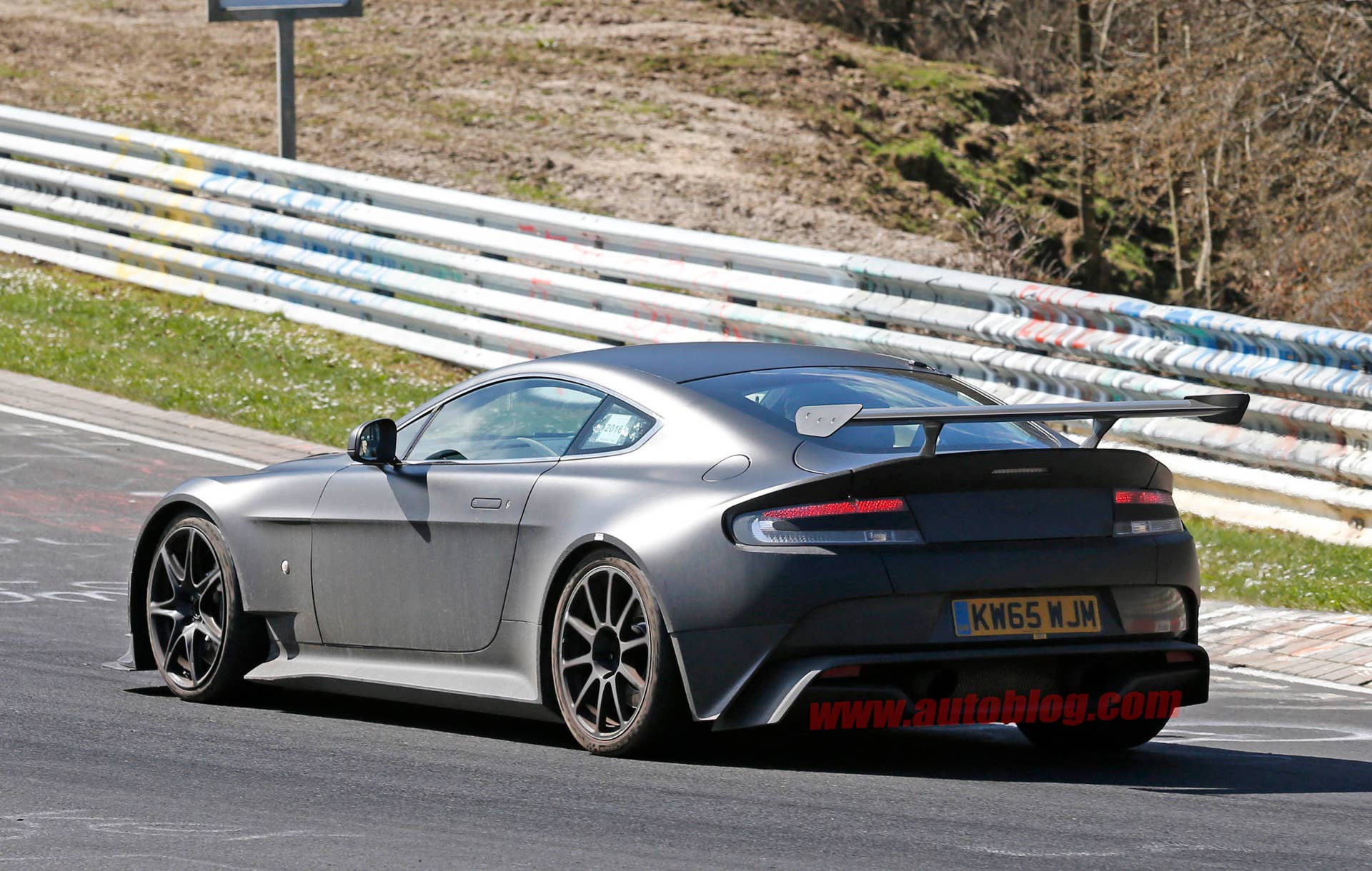 Aston Martin Vantage GT8 rear 3/4